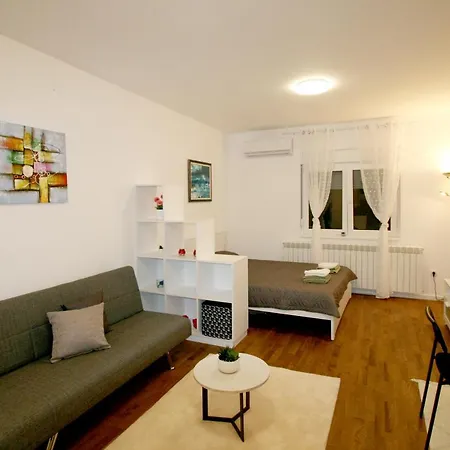 Apartment Sanja *